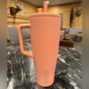 Brümate Era 40oz Guava